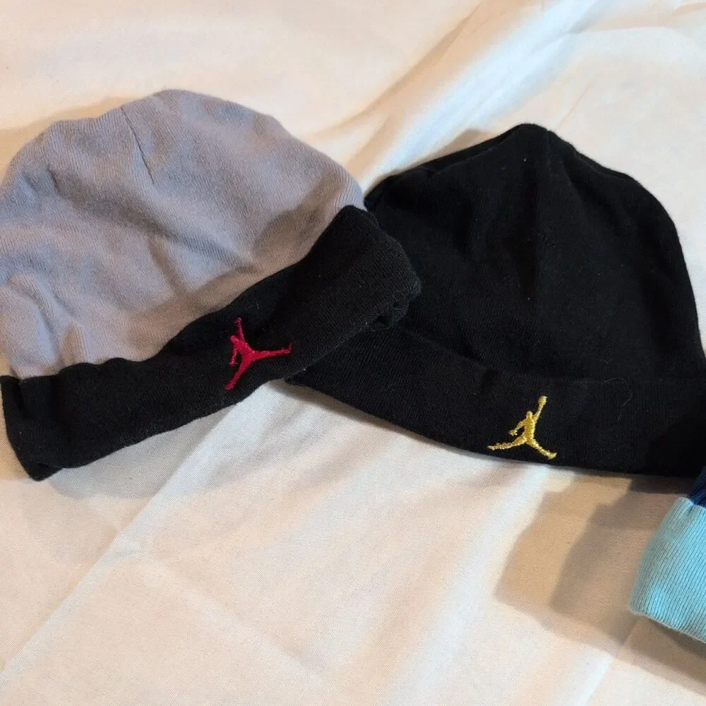 Nike Lot Of 3 Baby Hats Size 2 at 0-6 Months 1 at 6 to 12 Months